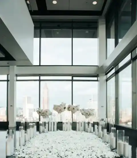 Create your own fairytale moment in a space that exudes elegance and romance💫  From the soft glow of the candles to the ...